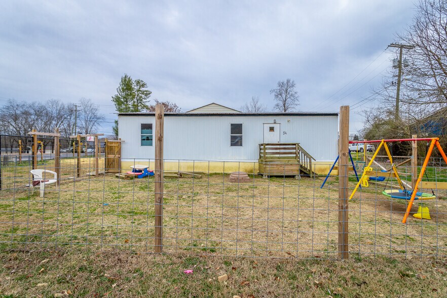 More Photos Of 8995 Dayton Pike, Soddy Daisy Restaurant For Sale