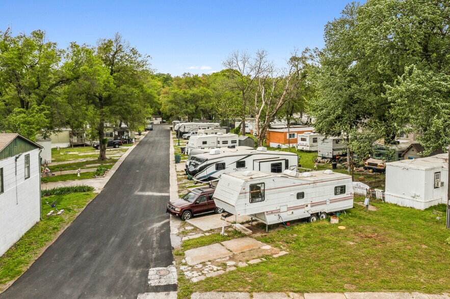 More Photos Of 5940 State Ave, Kansas City Manufactured Housing Mobile Home Park For Sale