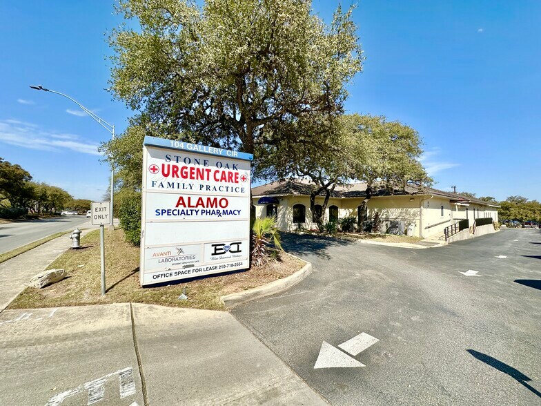More Photos Of 104 Gallery Cir, San Antonio Medical For Lease