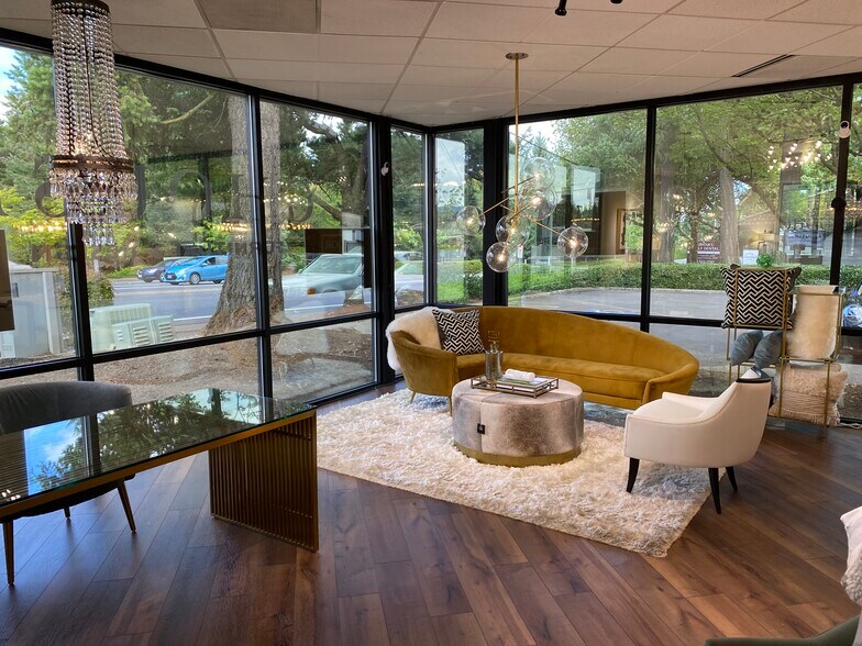 More Photos Of 14475 SW Allen Blvd, Beaverton Office For Lease