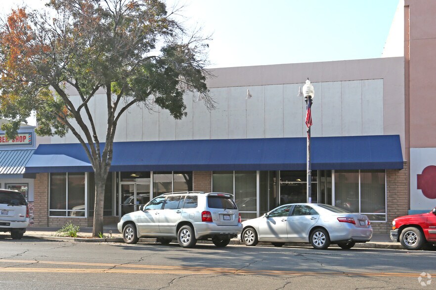 Primary Photo Of 119 N Main St, Porterville Office For Lease