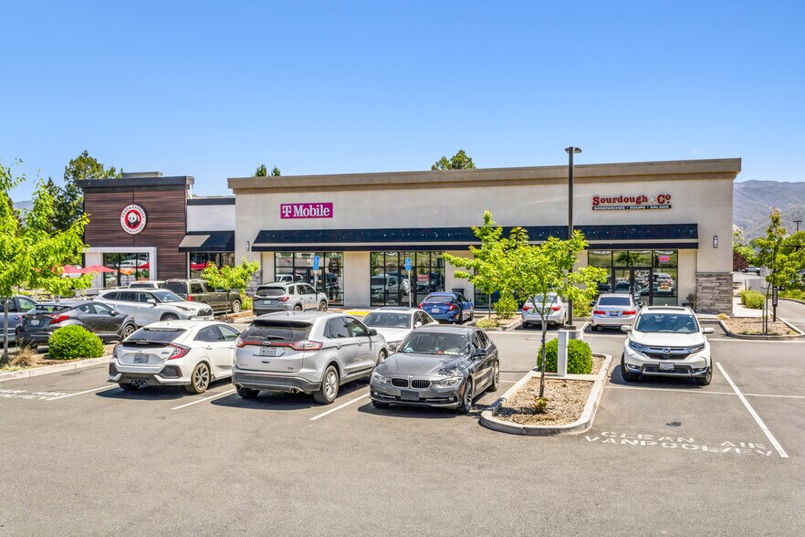 More Photos Of 1236 Airport Park Blvd, Ukiah Storefront For Sale