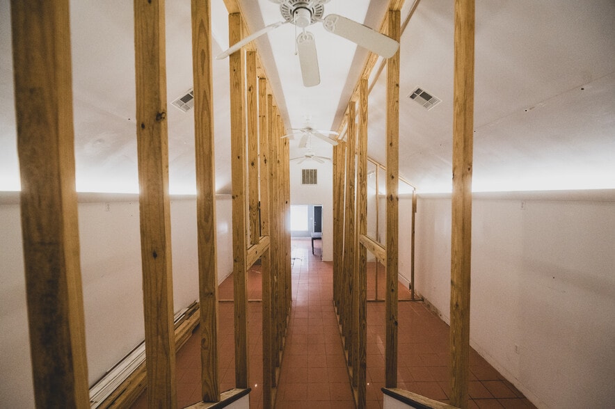 More Photos Of 3223 25th St, Metairie Loft Creative Space For Sale