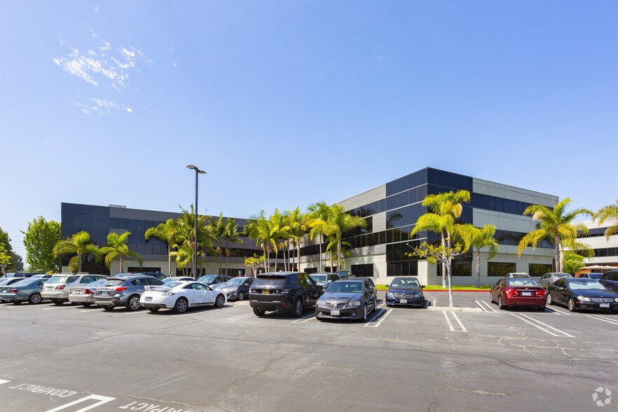 Primary Photo Of 4553 Glencoe Ave, Marina Del Rey Office For Lease