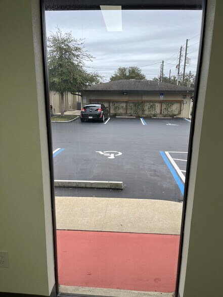 More Photos Of 119 W Plymouth Ave, Deland Unknown For Lease