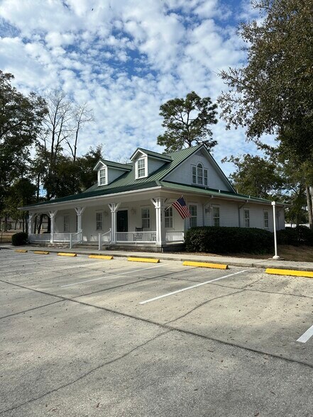 More Photos Of 1850 Bellair Blvd, Orange Park Medical For Sale