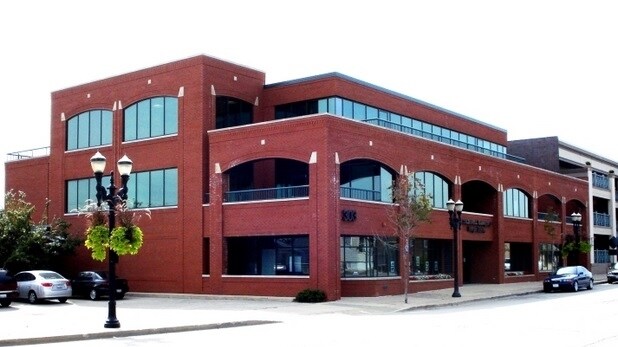 Primary Photo Of 303 E Main St, Barrington Office For Lease