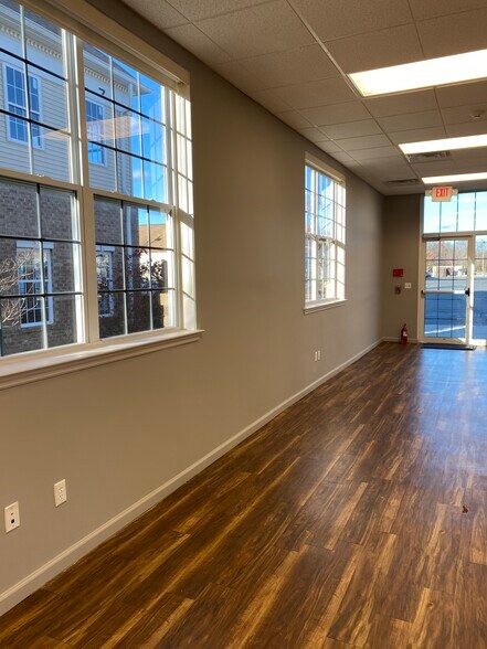 More Photos Of 250 Old New Brunswick Rd, Piscataway Unknown For Lease