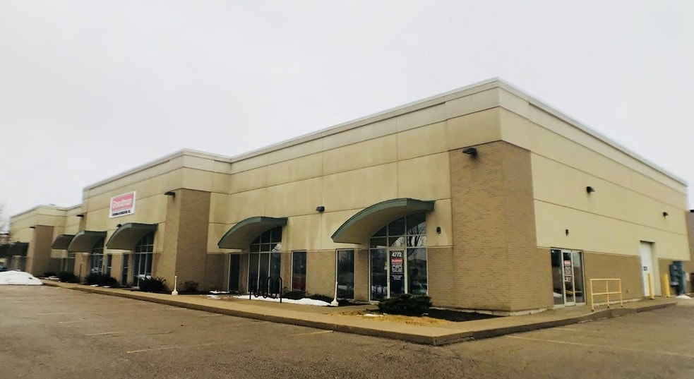 Primary Photo Of 4772 McFarland Ct, McFarland Showroom For Lease