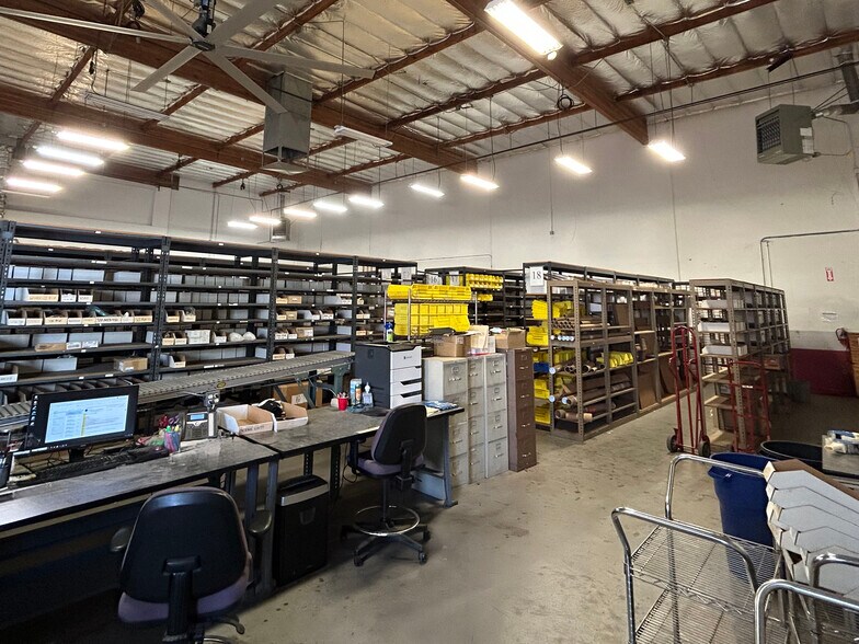 More Photos Of 7915-7919 Ajay Dr, Sun Valley Warehouse For Lease