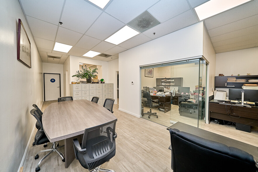 More Photos Of 308 S 1st Ave, Arcadia Apartments For Sale