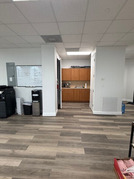 More Photos Of 5599 S University Dr, Davie Loft Creative Space For Sale