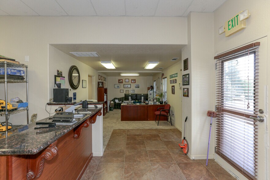 More Photos Of 128 Heron Way, Merced Light Manufacturing For Lease