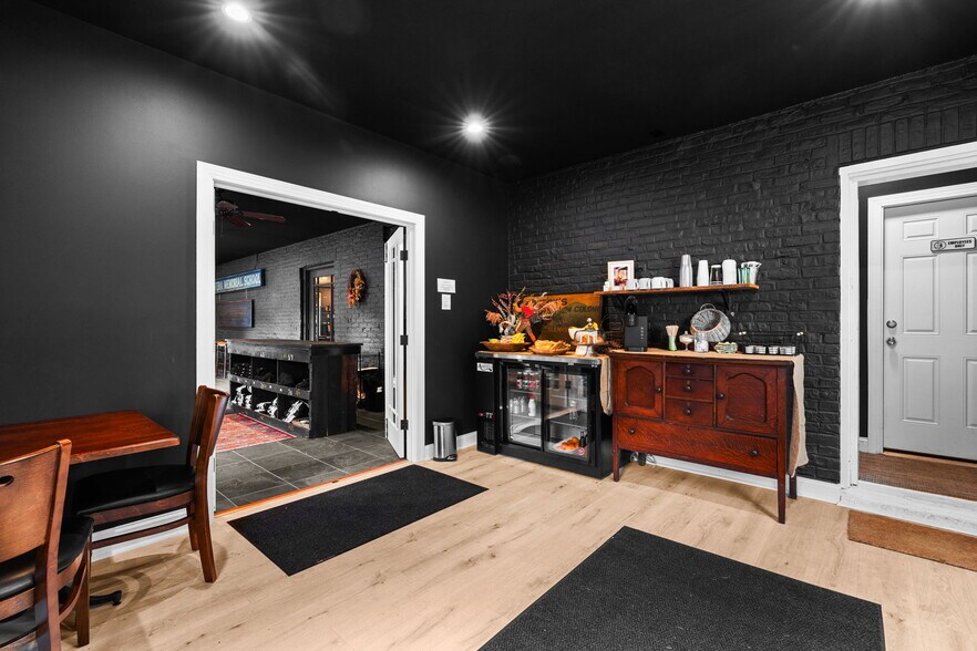 More Photos Of 3311 Route 23A, Palenville Restaurant For Sale