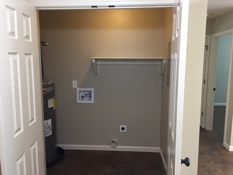 More Photos Of 3515 Harrison St, Batesville Apartments For Sale