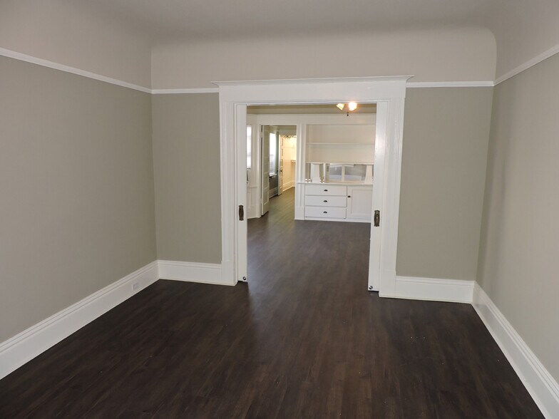 More Photos Of 1421 G St, Sacramento Apartments For Sale