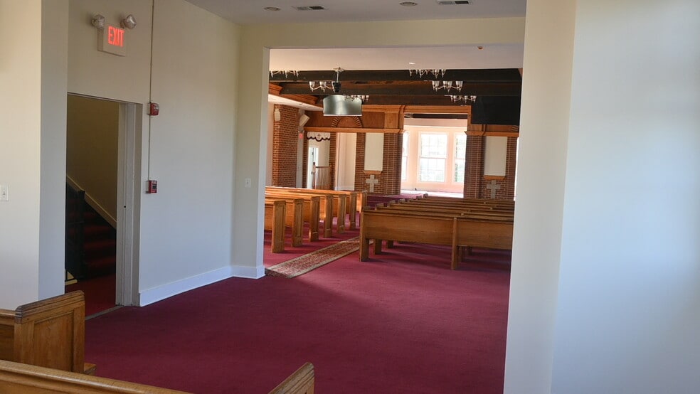 More Photos Of 2715-2725 22nd St NE, Washington Religious Facility For Sale