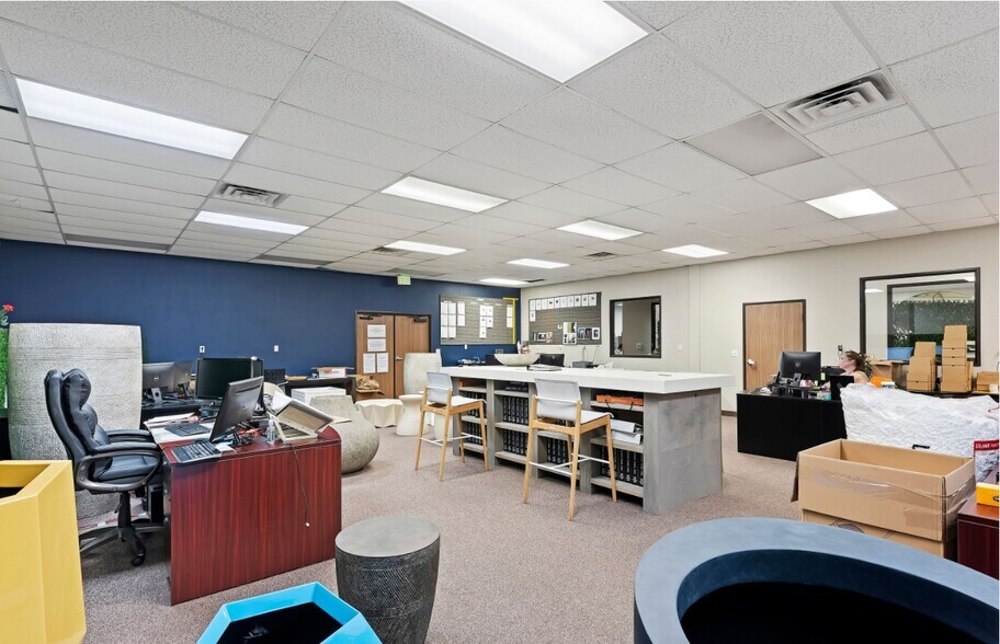 More Photos Of 6056 Corte Del Cedro, Carlsbad Warehouse For Sale