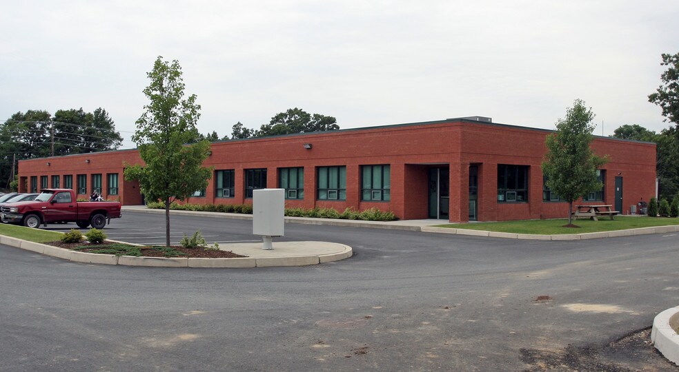 More Photos Of 24 Albion Rd, Lincoln Office For Lease