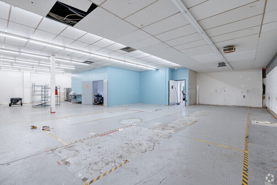 More Photos Of 76 W Landis Ave, Vineland Storefront Retail Office For Sale