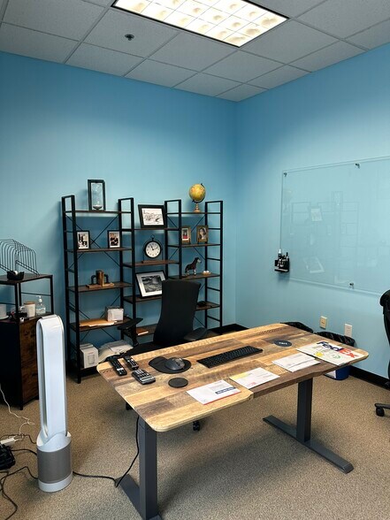 More Photos Of 16740 Birkdale Commons Pky, Huntersville Office Residential For Lease