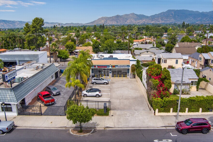 More Photos Of 715 N Maclay Ave, San Fernando Restaurant For Sale