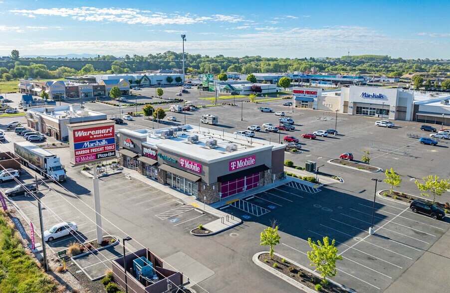 More Photos Of , Ontario General Retail For Sale