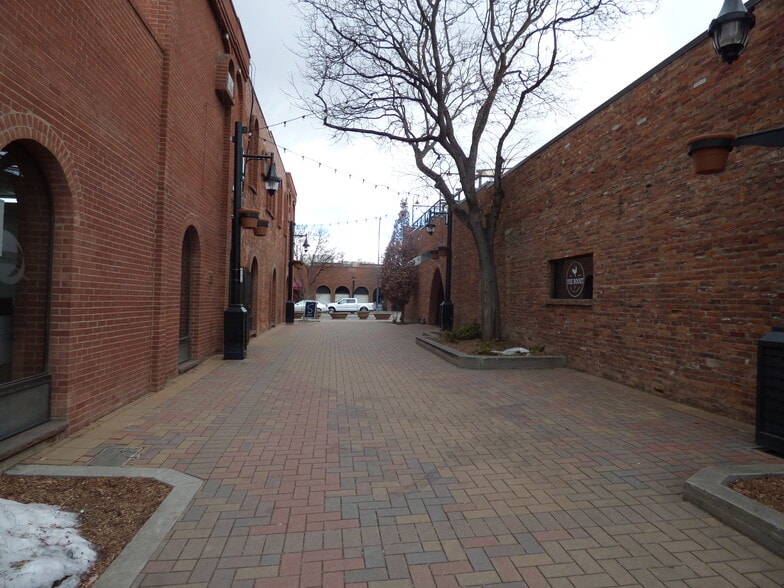 More Photos Of 520 Main St, Longmont Freestanding For Lease