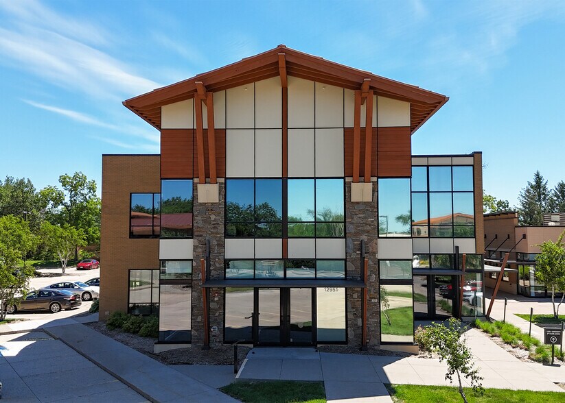 Primary Photo Of 12951 University Ave, Clive Medical For Lease