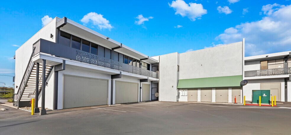 More Photos Of 4250 Pacific Hwy, San Diego Office For Lease