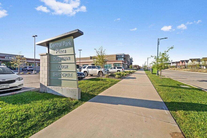 More Photos Of 5080-5096 N Central Park Blvd, Denver Storefront For Lease