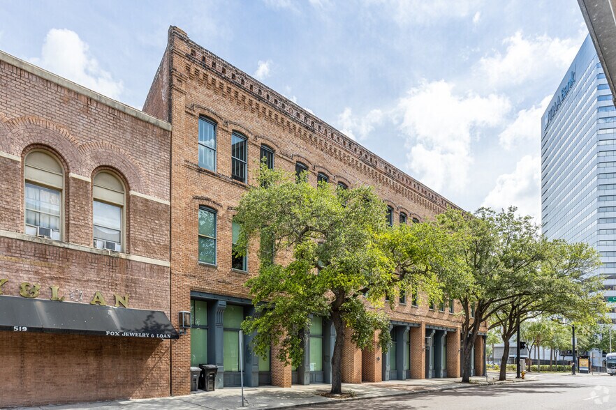 More Photos Of 501 W Bay St, Jacksonville Office For Lease