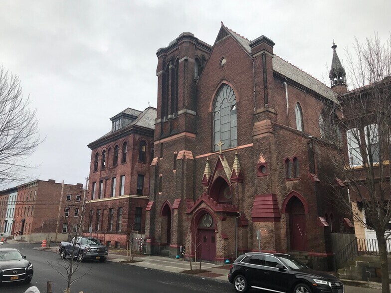 More Photos Of 292 3rd Ave, Troy Specialty For Sale