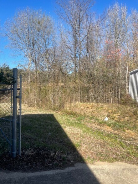 More Photos Of 4615 N Highway 71, Alma Freestanding For Sale