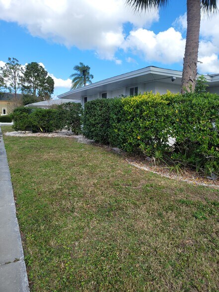 More Photos Of 1601 Rickenbacker Dr, Sun City Center Medical For Lease