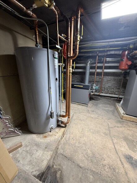 More Photos Of 716 Clark St, Evanston Apartments For Sale