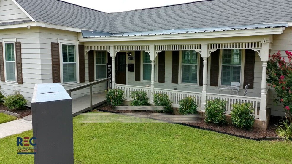 Primary Photo Of 2813 45th St, Dickinson Storefront Retail Residential For Sale