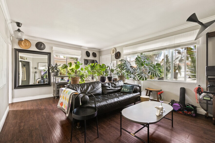 More Photos Of 1519 Missouri St, San Diego Apartments For Sale