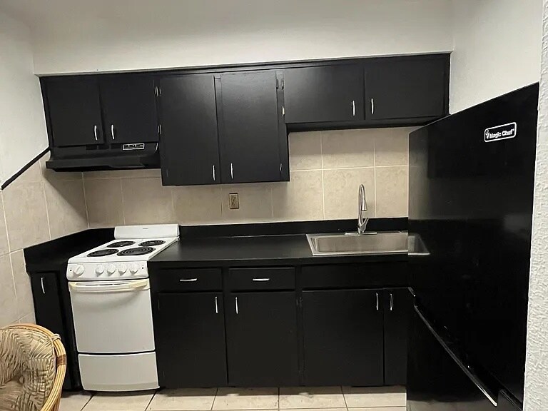 More Photos Of 1735 Timocuan Way, Longwood Apartments For Sale