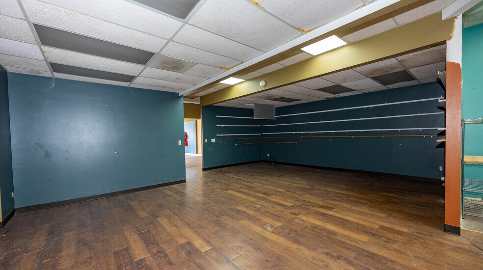More Photos Of 2 Naco Rd, Bisbee Office For Sale