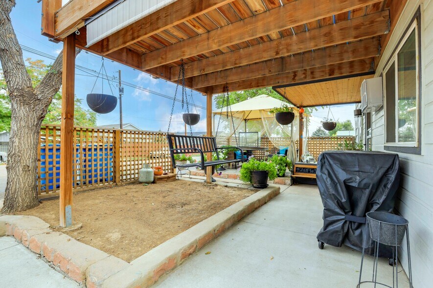 More Photos Of 2520 W 65th Pl, Denver Apartments For Sale