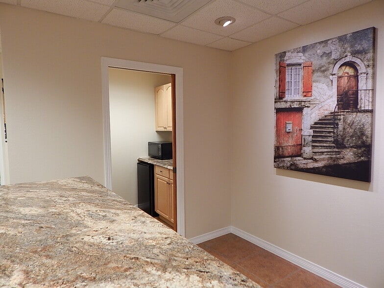More Photos Of 8751 E Hampden Ave, Denver Office For Sale