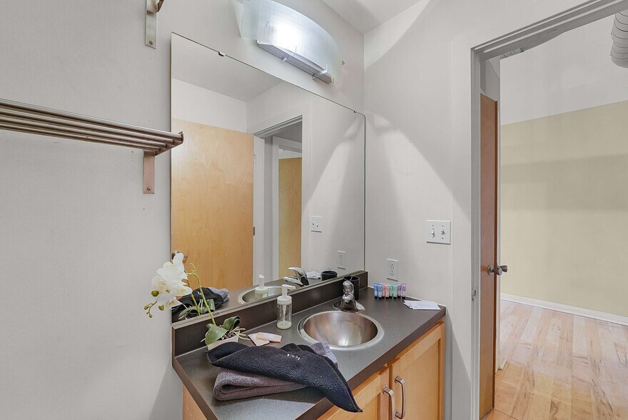 More Photos Of , Saint Louis Multifamily For Sale