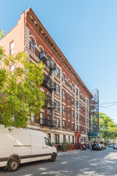 More Photos Of 598-600 E 183rd St, Bronx Apartments For Sale