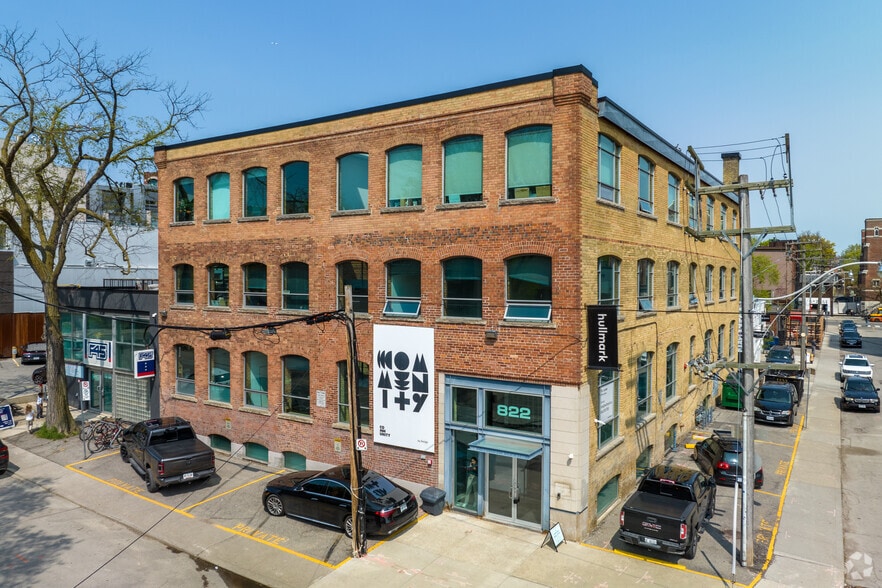 Primary Photo Of 822 Richmond St W, Toronto Office For Lease