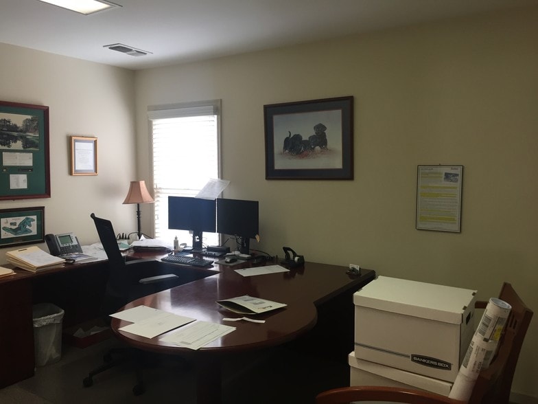 More Photos Of 149 Davis Rd, Augusta Office For Lease