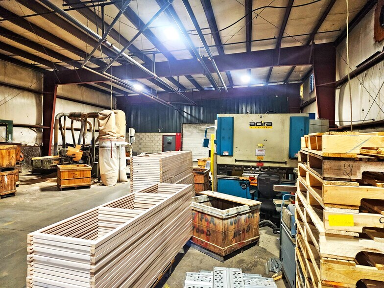 More Photos Of 292 Burnham Intervale Rd, Hopkinton Land For Lease