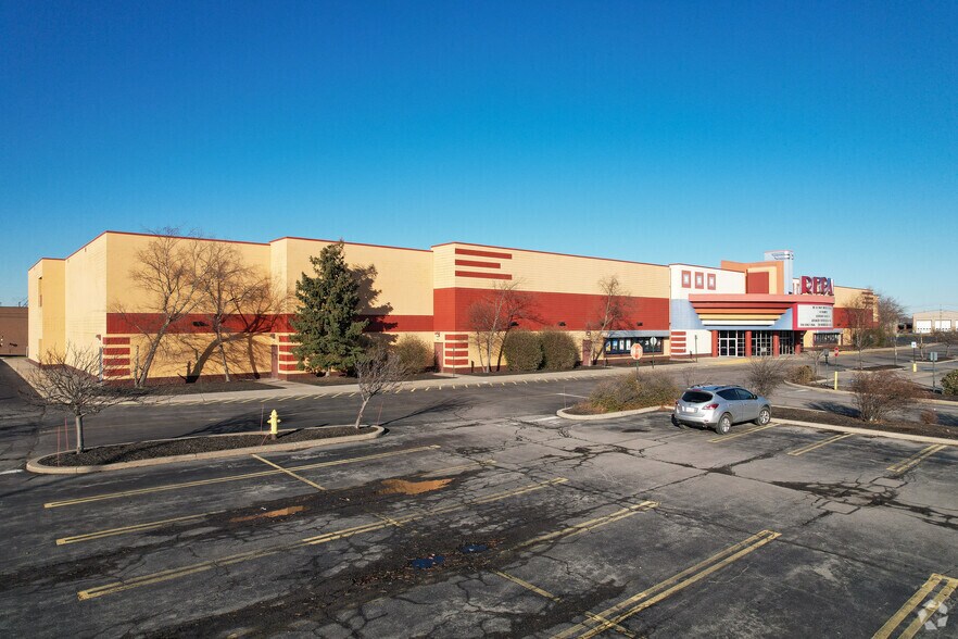 Primary Photo Of 525 Marketplace Dr, Henrietta Movie Theatre For Sale