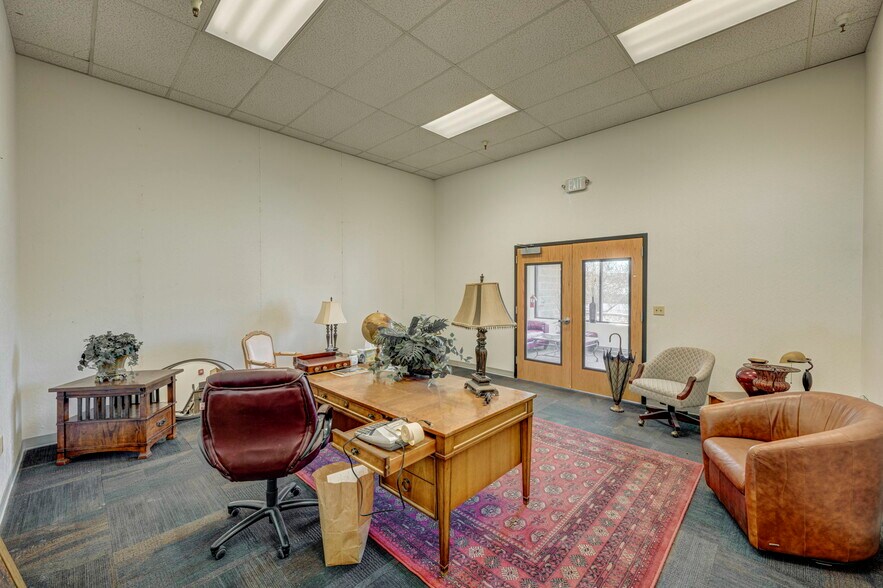 More Photos Of 634 Ryland St, Reno Office For Sale