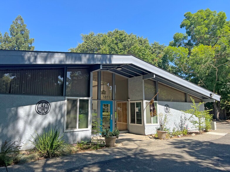 More Photos Of 1811 Renoir Ave, Davis Specialty For Lease